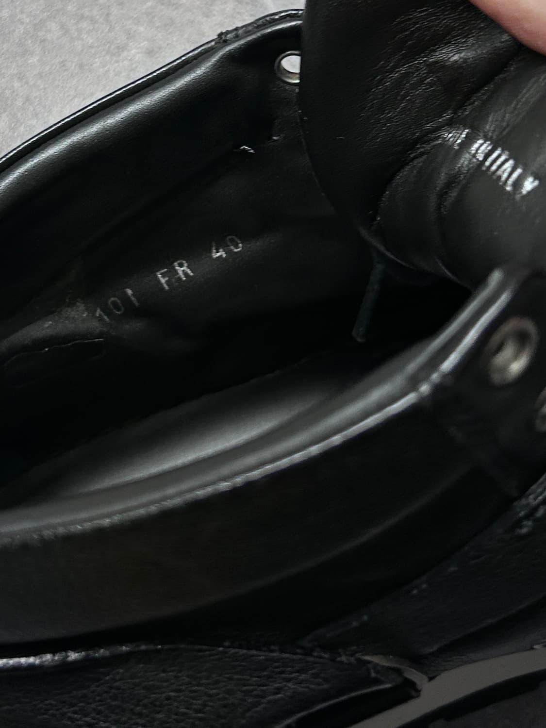 디올 옴므 하네스 하이탑 스니커즈 상품이미지5