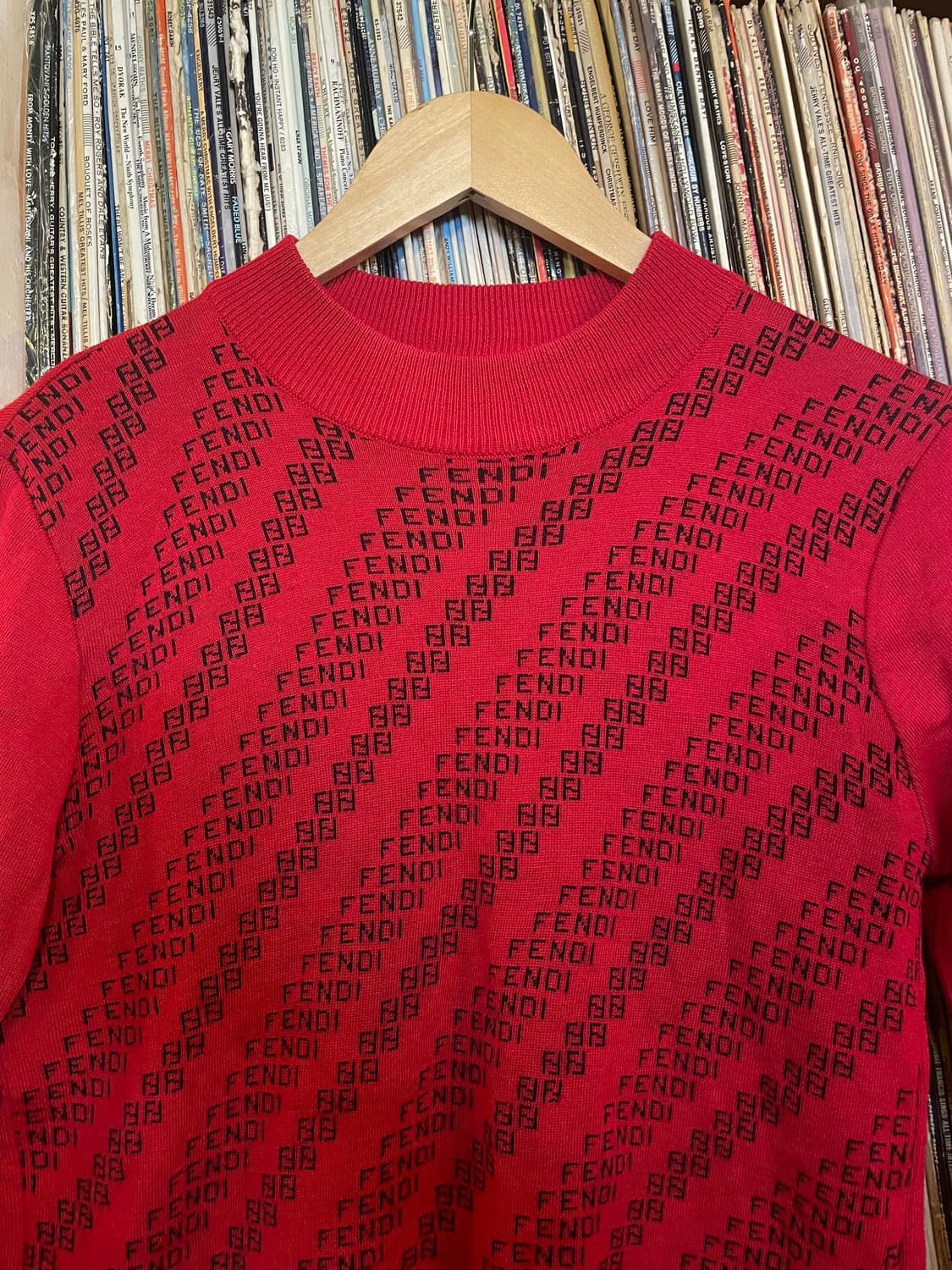 펜디 로고 터틀넥 니트 상품이미지2