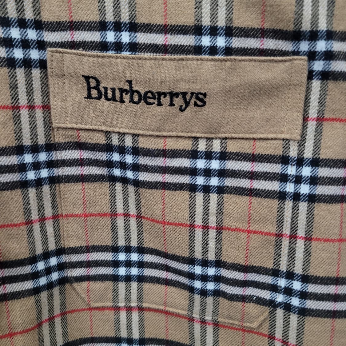 Burberry 버버리 노바체크 포켓 자수로고 빈티지 오버핏 셔츠 상품이미지3