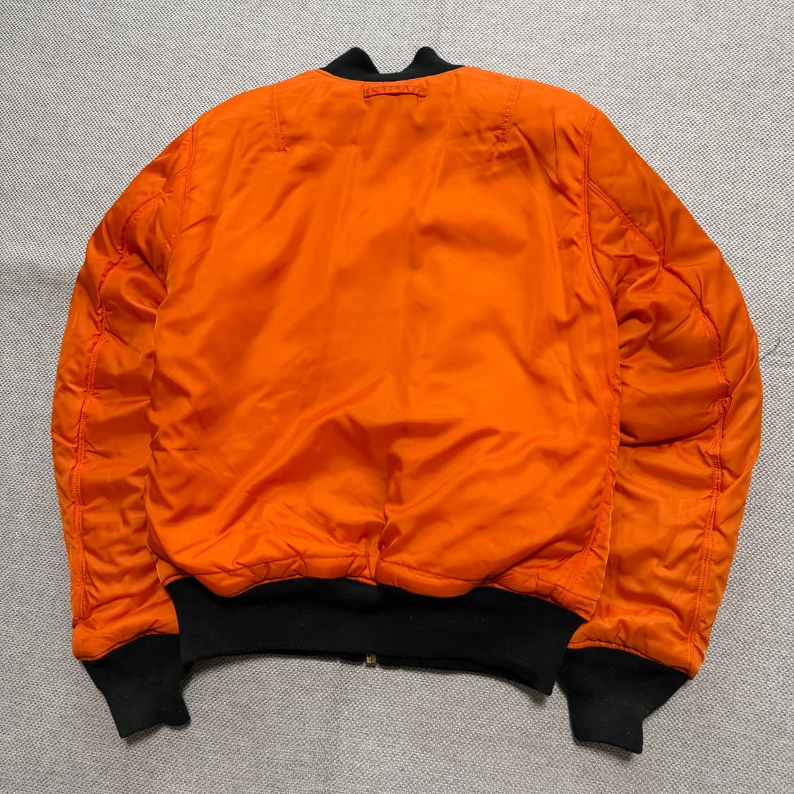 알파인더스트리 블랙 MA-1 항공점퍼 KOREA 탭 상품이미지8