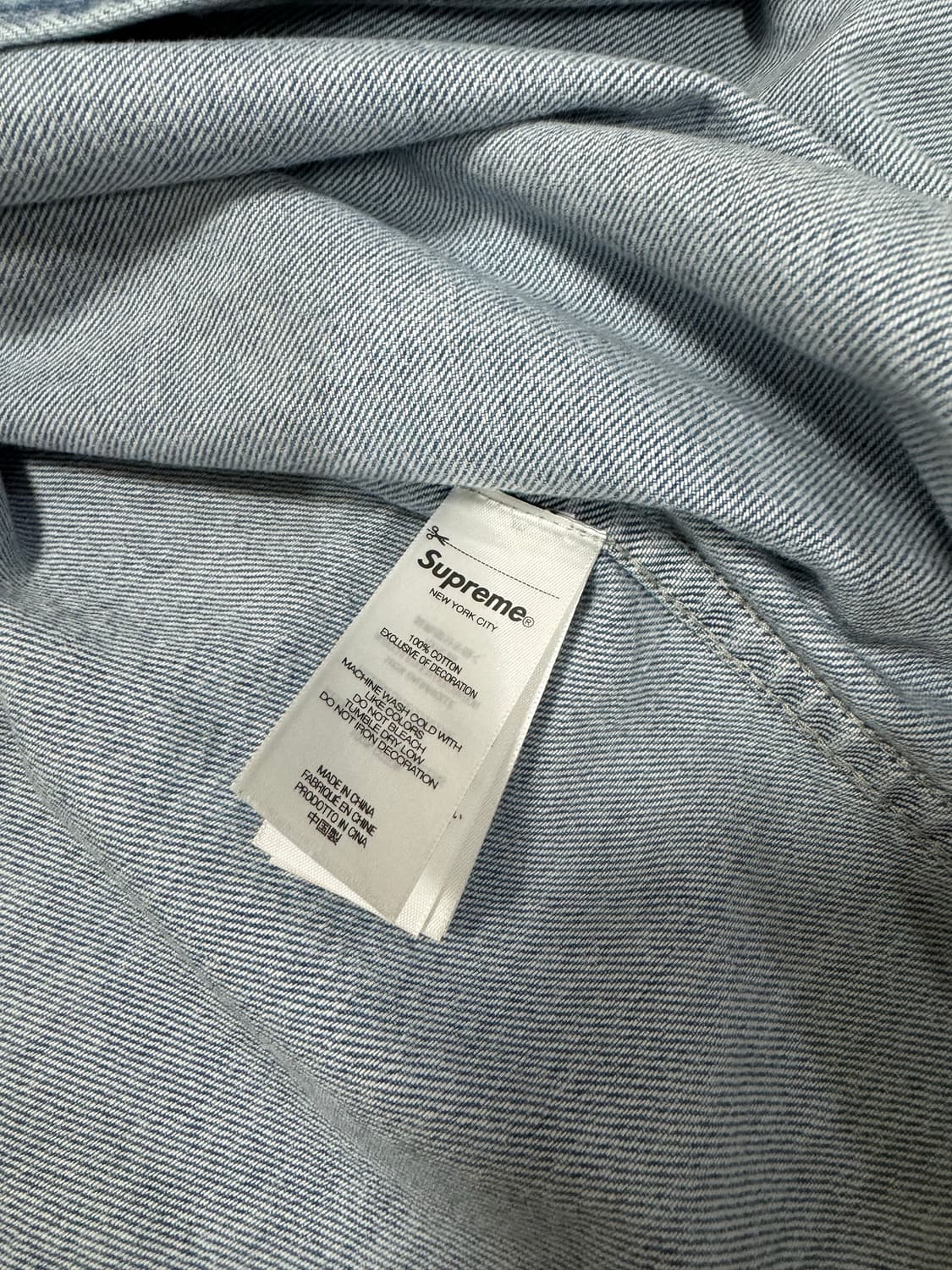 슈프림 로고 데님셔츠 상품이미지2