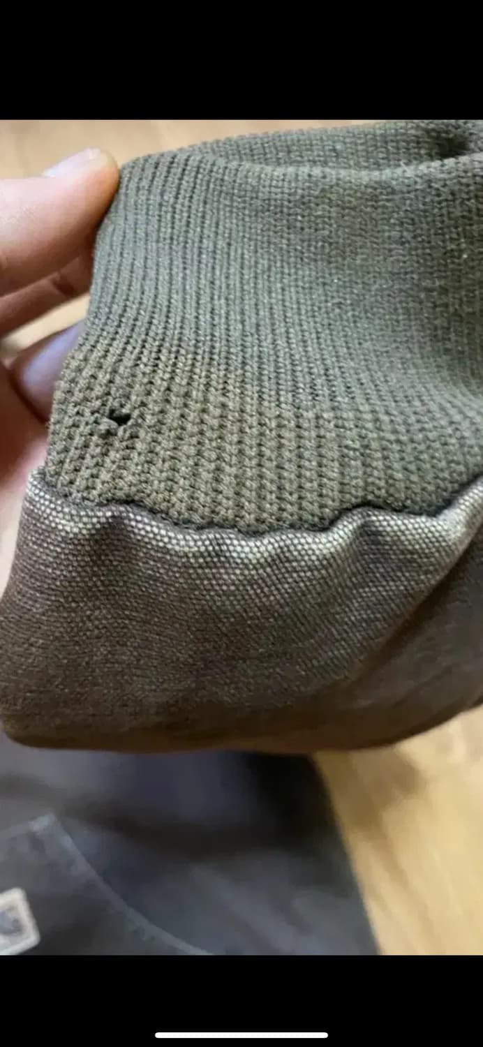 칼하트 덕액티브 j130 dkb s 사이즈 팝니다 상품이미지4