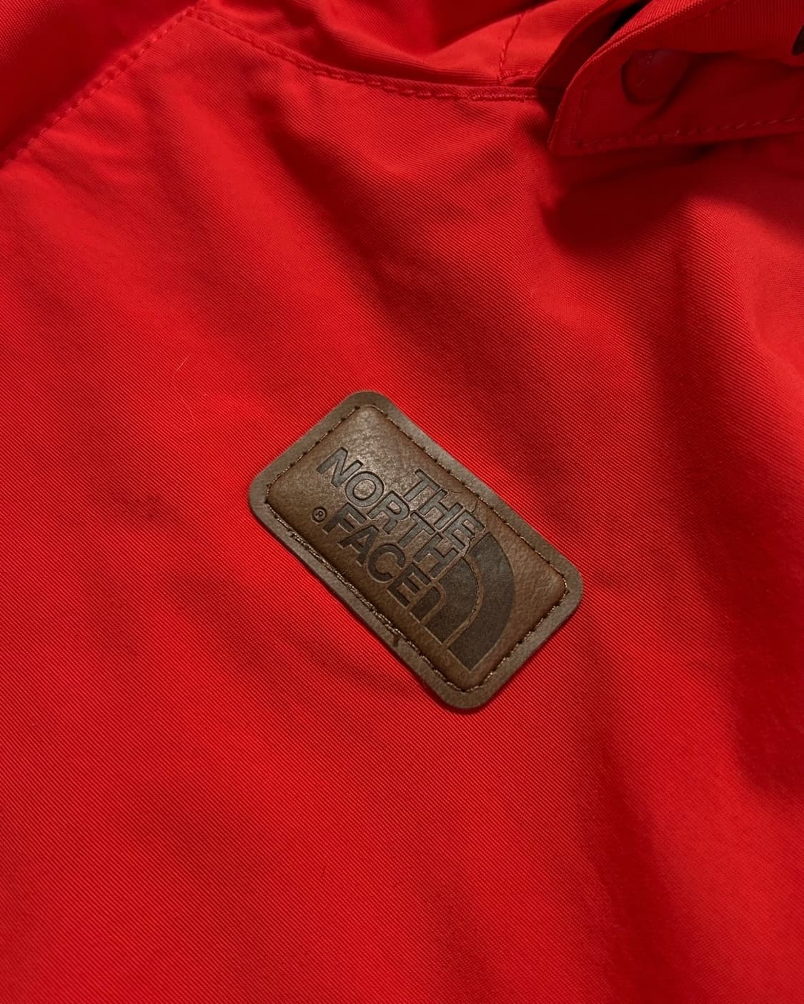 노스페이스 패치로고 바람막이 자켓 상품이미지3