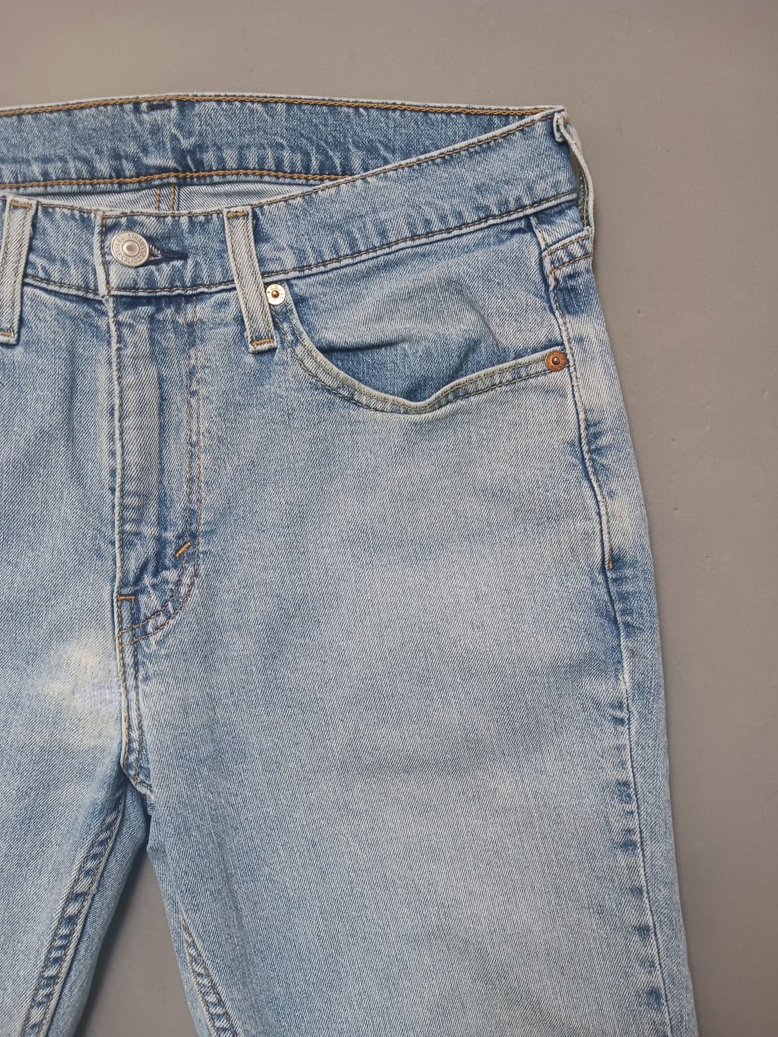 [32] 리바이스 514 연청워싱 슬림 스트레이트진 청바지 상품이미지4