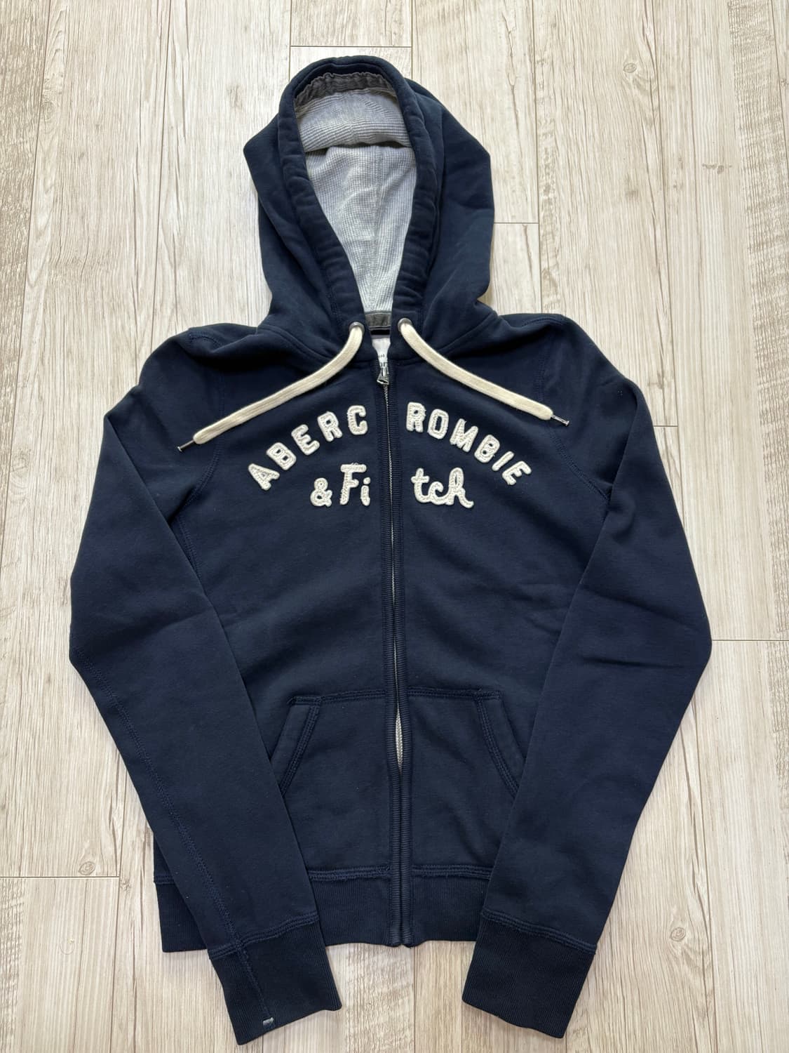 아베크롬비 딱붙핏 후드집업 네이비 m 상품이미지1