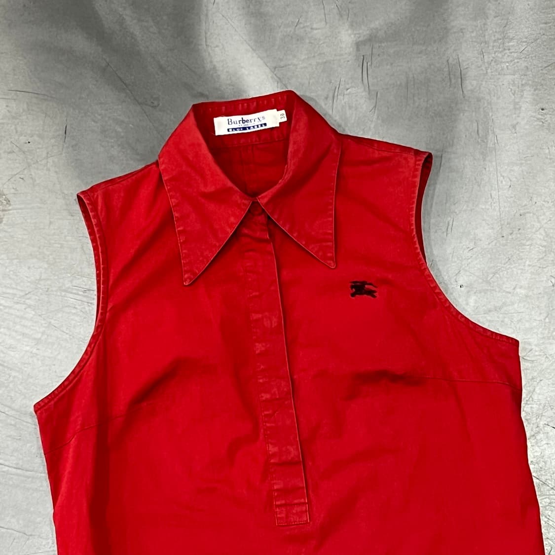  버버리 블루라벨 하프 버튼 카라 베스트 y16291 상품이미지3