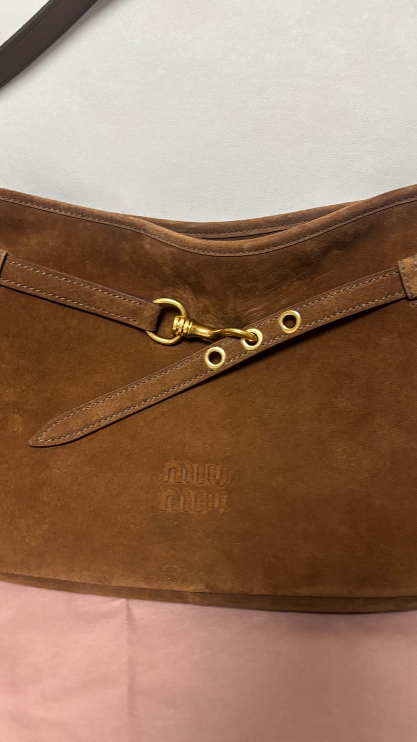 미우미우 아방뛰르 스웨이드 미디엄 상품이미지8