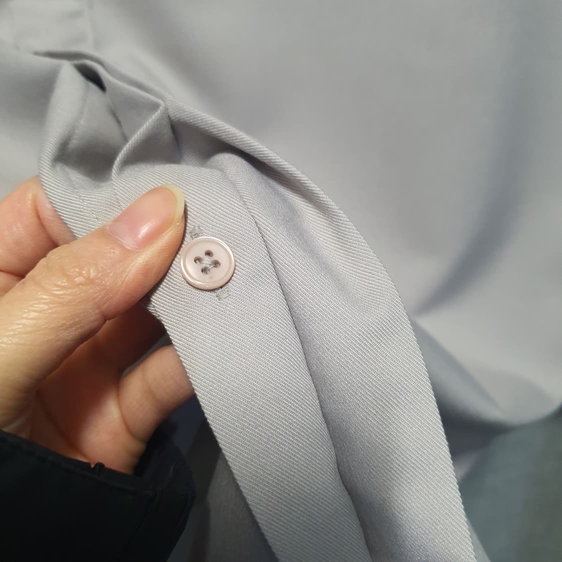 드로우핏  오버핏 히든 미니멀  긴팔 셔츠  상품이미지4