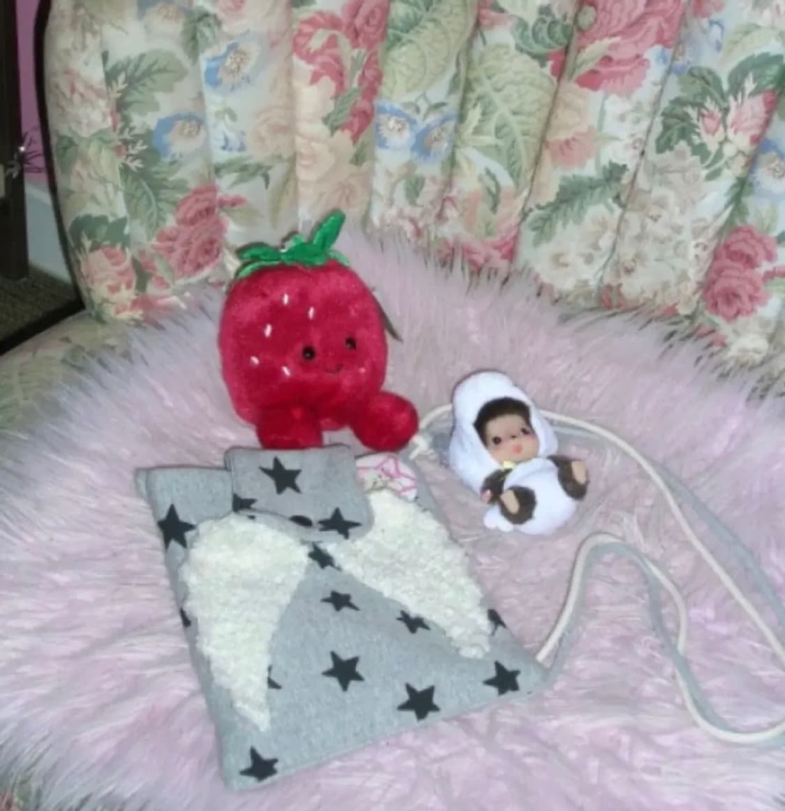 엔젤코어 별패턴 날개 미니크로스백 상품이미지3