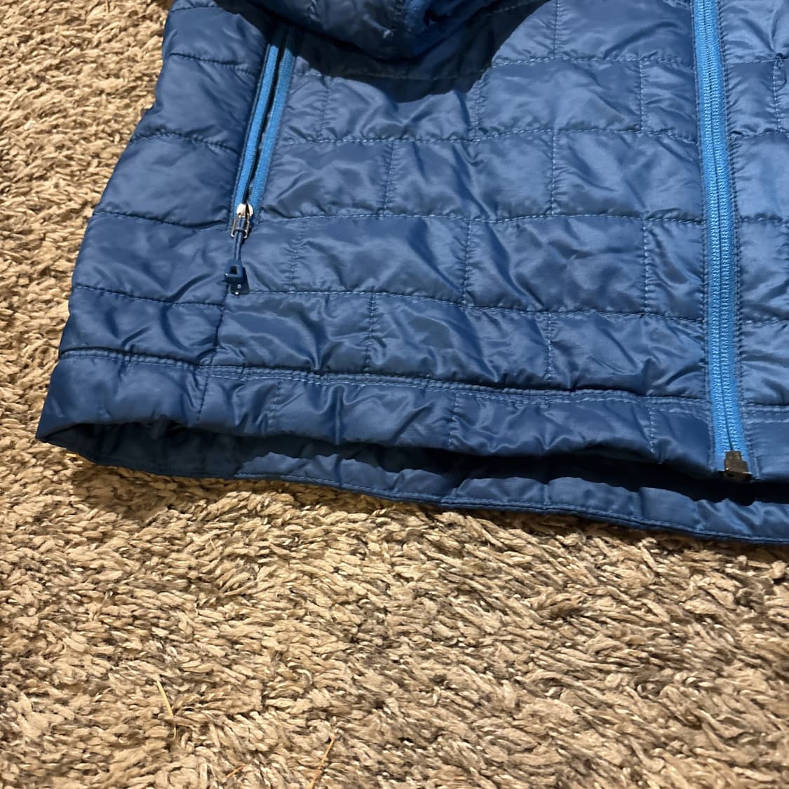 파타고니아 나노 퍼프 후디 경량패딩 상품이미지2