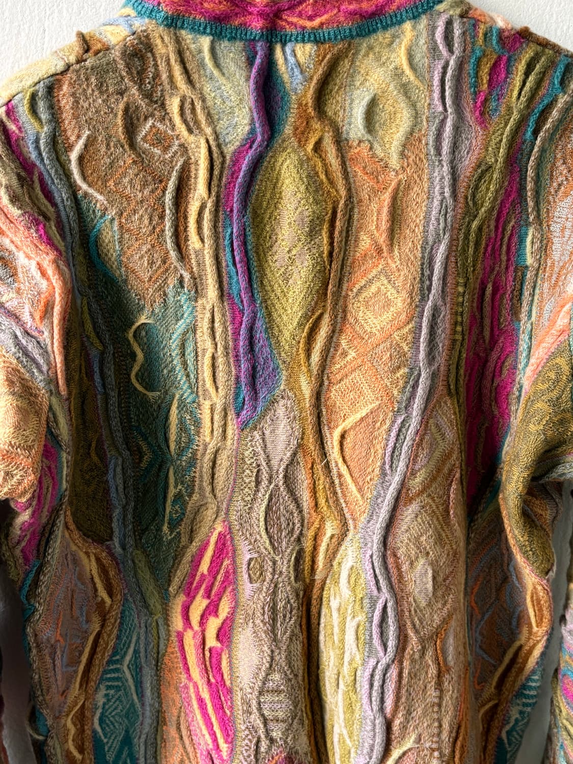 림노스 멀티 컬러 케이블 스웨터 상품이미지7