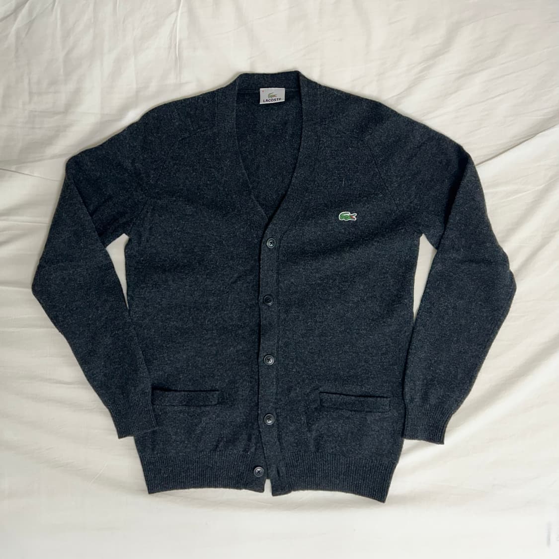 [여성55-66] 일본판 라코스테 램스울 가디건 차콜 상품이미지1
