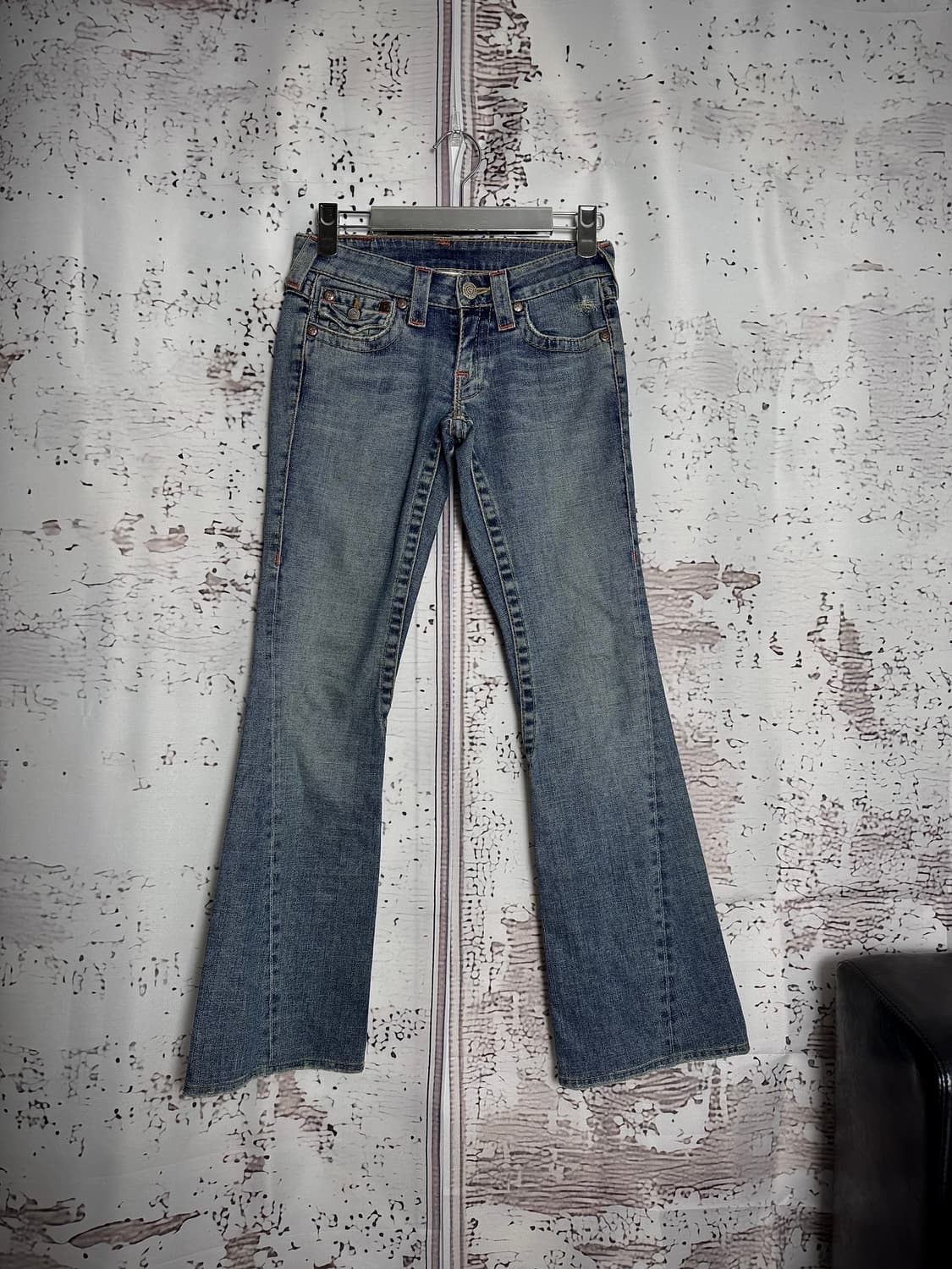 True Religion Light Wash Bootcut Jeans 상품이미지1