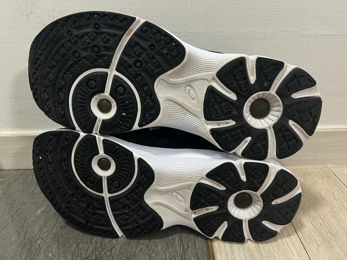 아식스 젤 키리오스 블랙(270) 상품이미지8