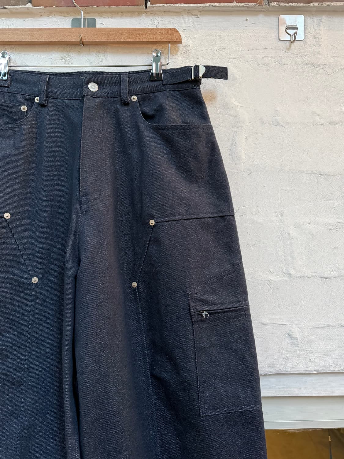 Haleine 알렌느 벨티드 카펜터 카고 데님 팬츠 네이비1 상품이미지2