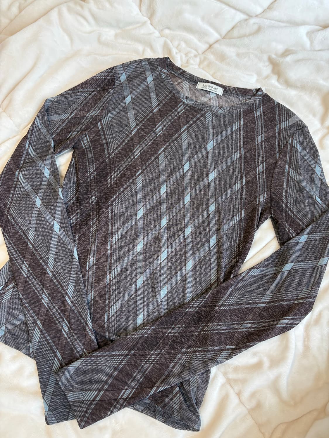 3.3 필드트립 메쉬 상품이미지1