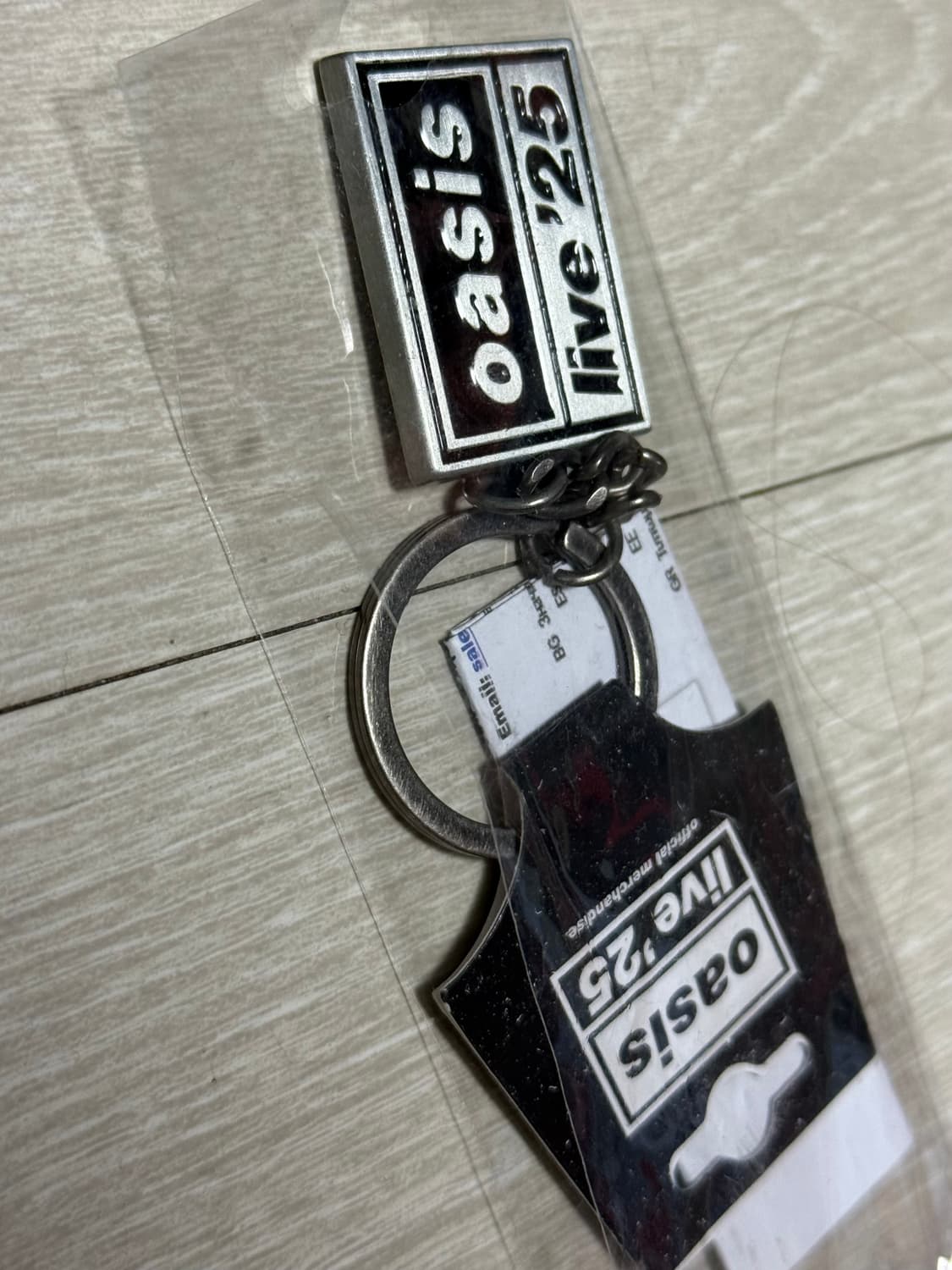 공식 오아시스 라이브25 키링 상품이미지3