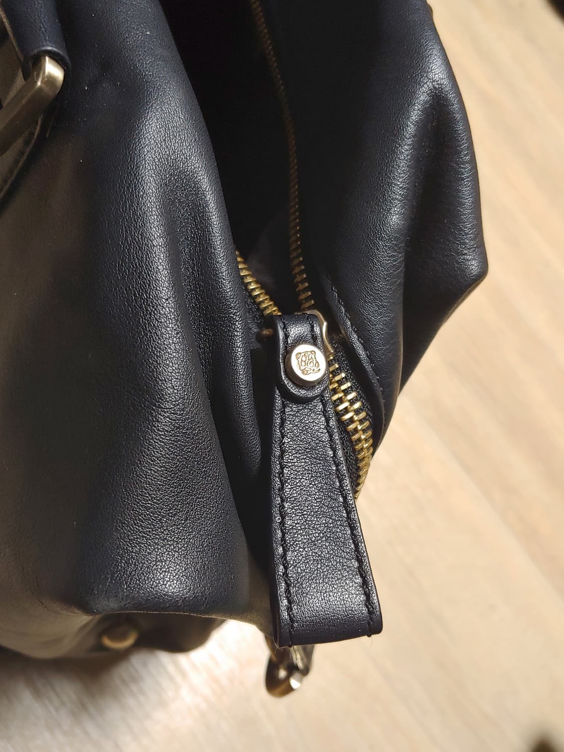 루이까또즈 완전 부드러운 카프 숄더백 상품이미지9