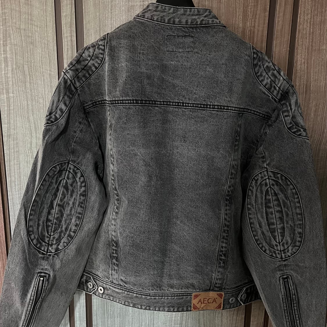 새상품(L)에이카화이트 데님 프린팅 바이커 자켓 그레이 상품이미지2