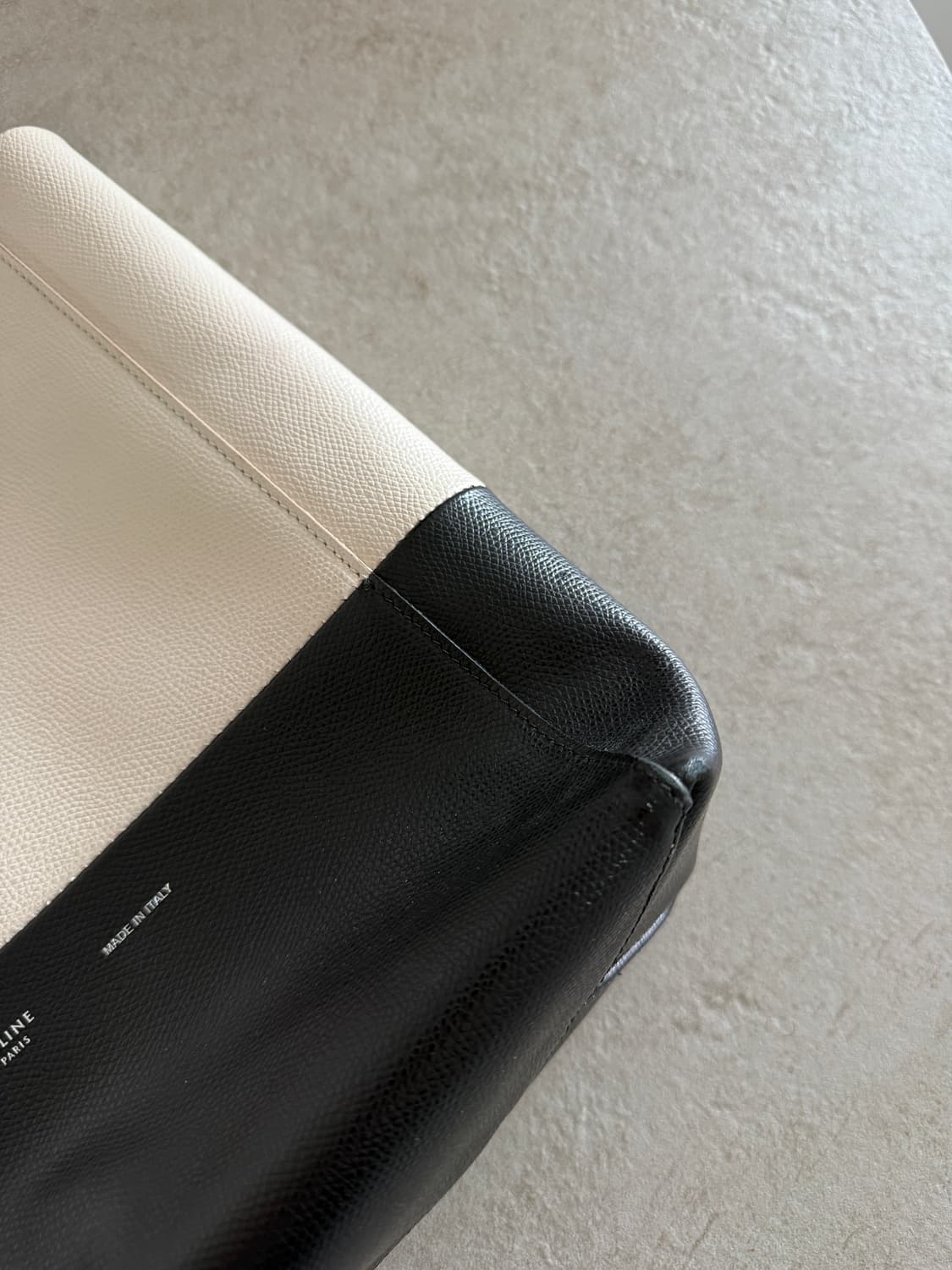 셀린느 투톤 카바스백 크림블랙 올드셀린느 상품이미지4