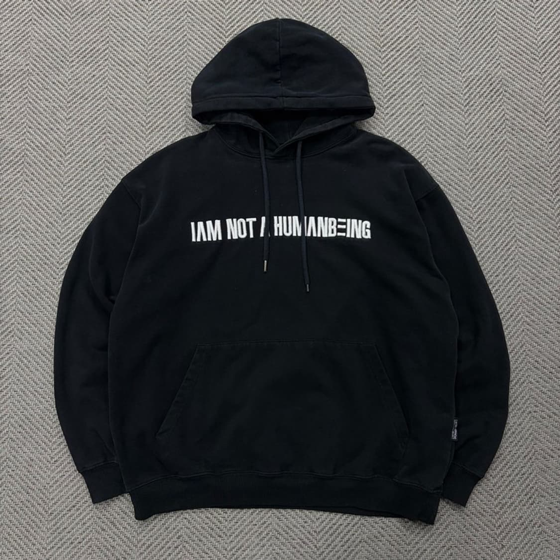아임낫어휴먼비잉 자수 후드티 v2122 상품이미지1