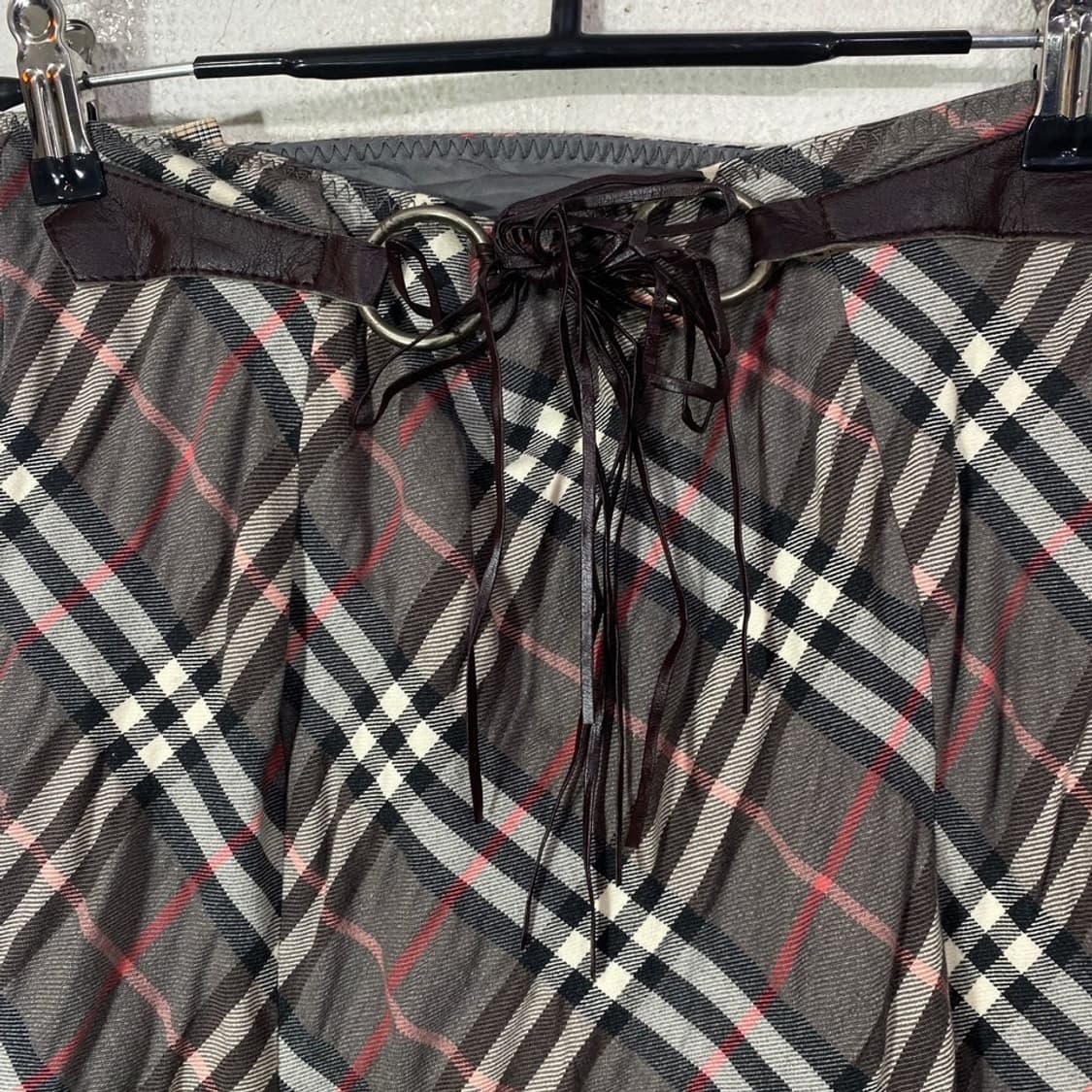 버버리 노바체크 발레코어 스커트 상품이미지5