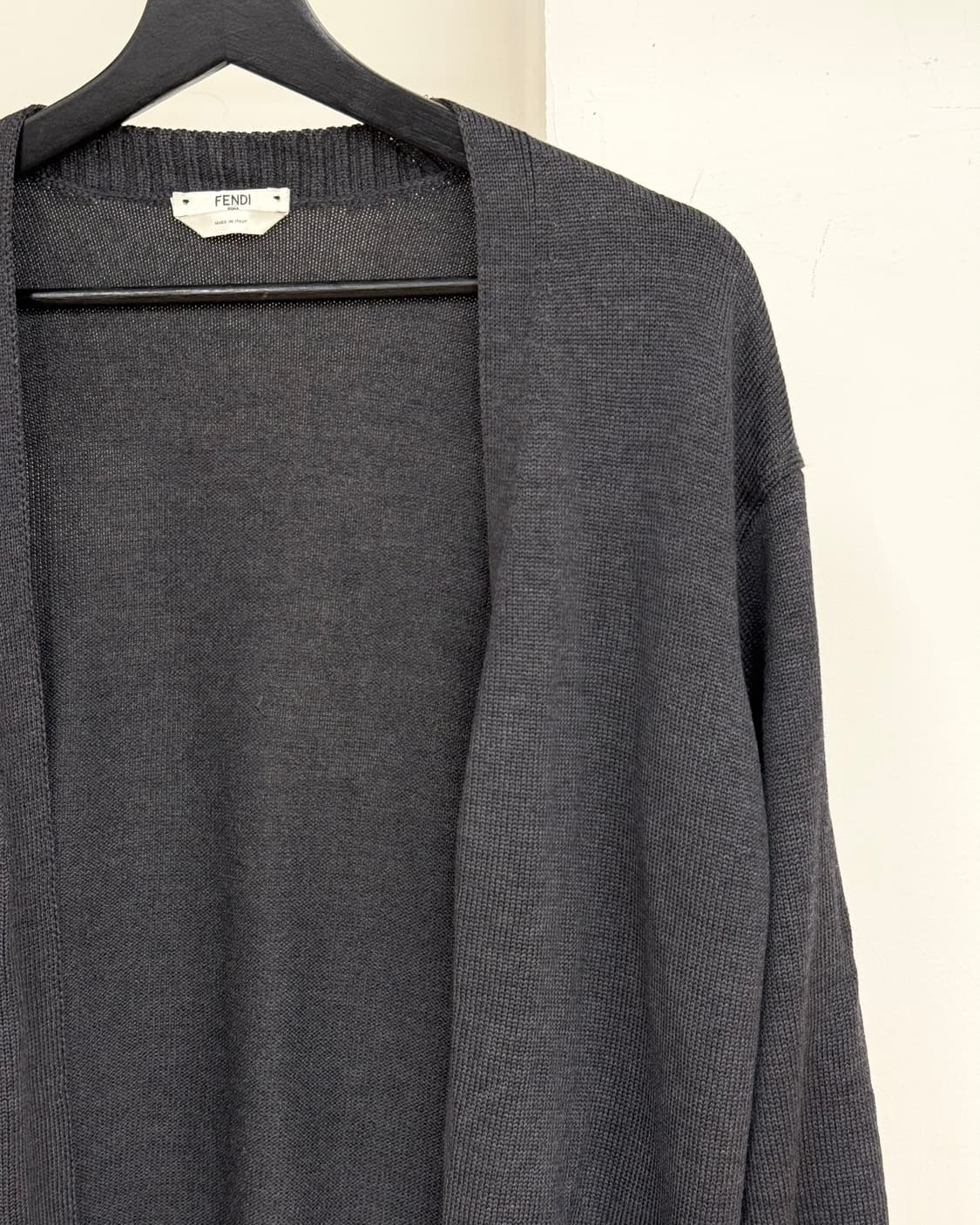 펜디 블랙 스웨터 가디건 상품이미지4