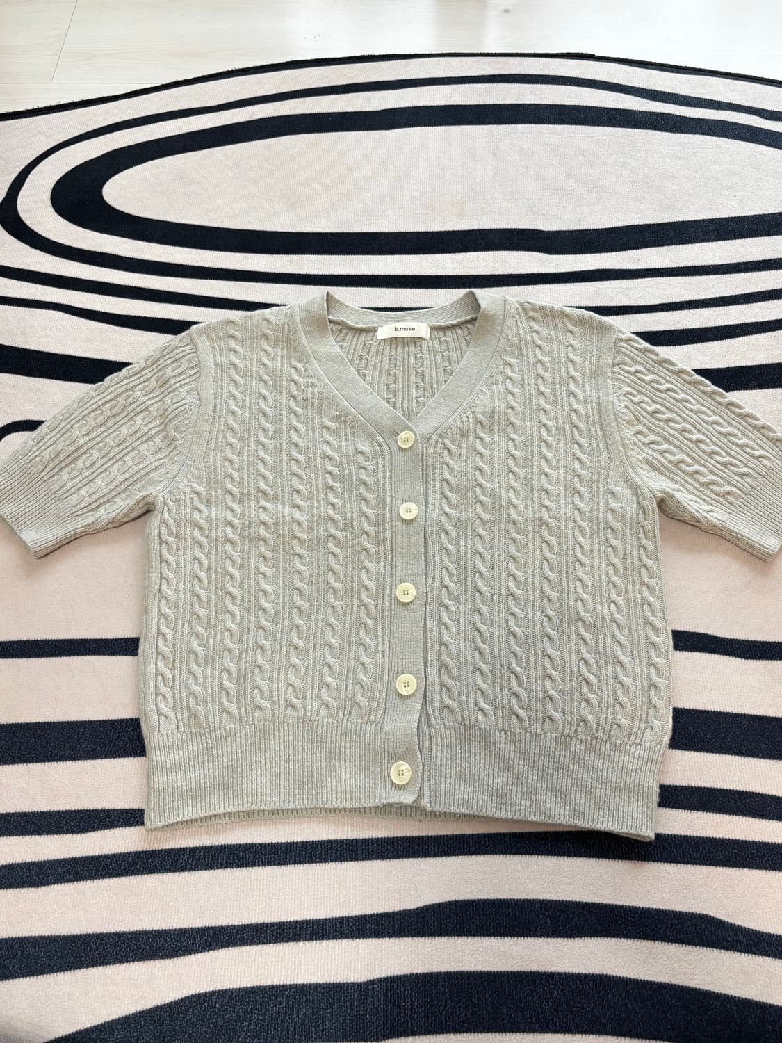 비뮤즈 케이블 니트 가디건 상품이미지1