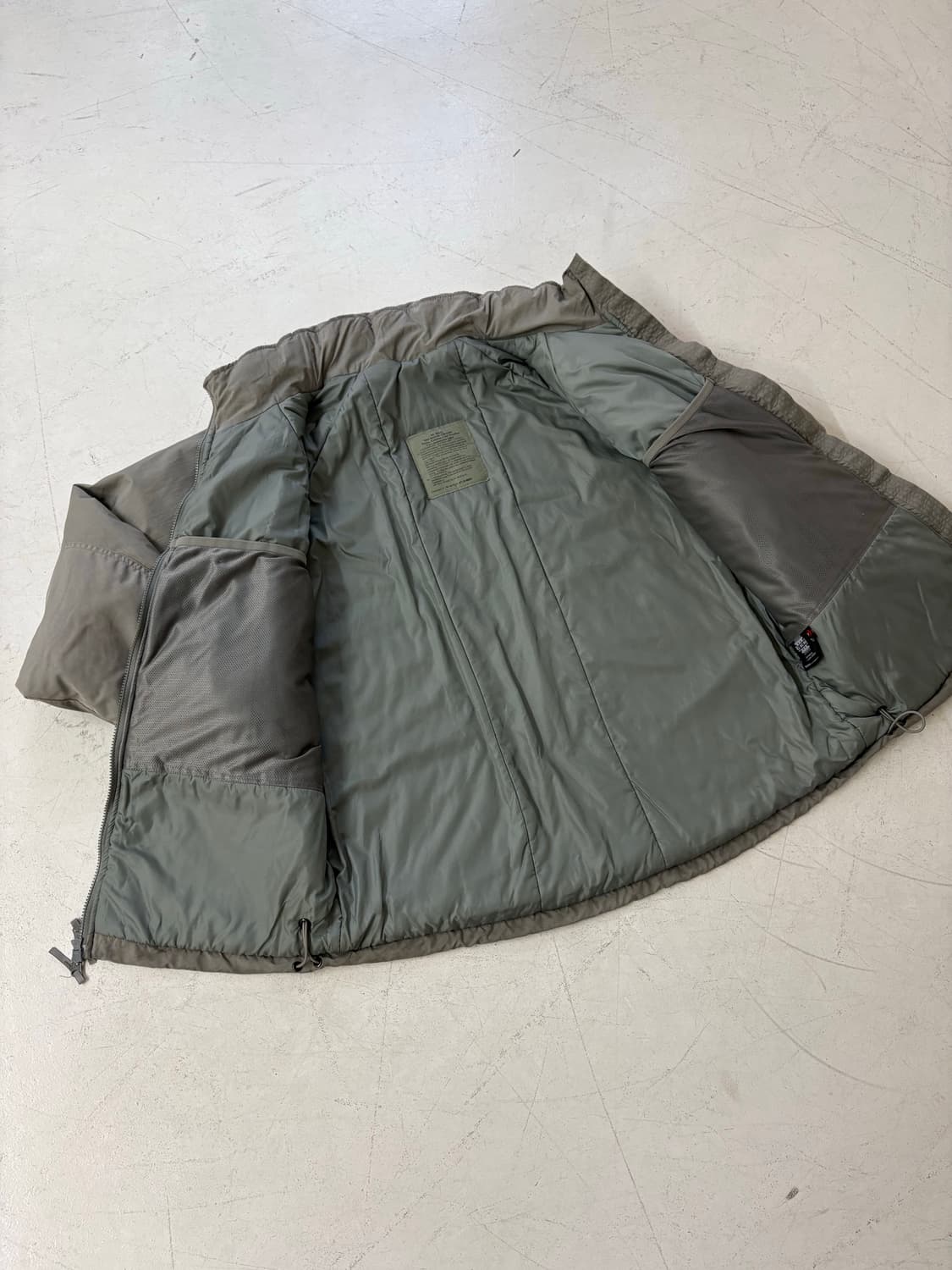 U.S Army Ecwcs Level 7 Prima-loft Parka. 상품이미지5