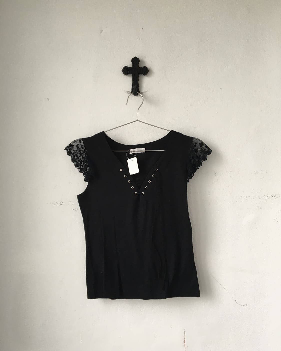 Lace sleeve point lace up t shirt 상품이미지1