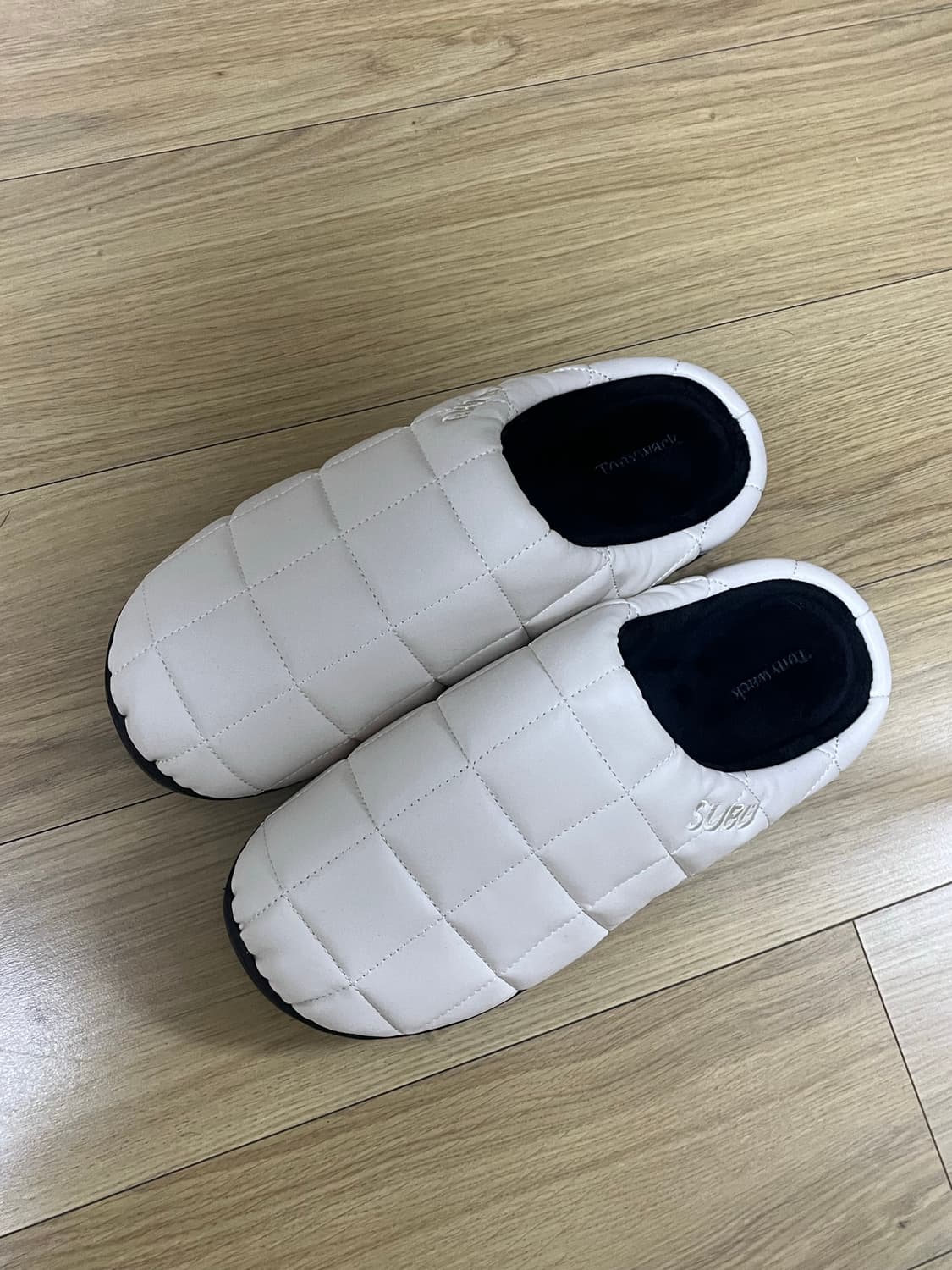 스부x토니웩 새상품 2사이즈 260~270 상품이미지1