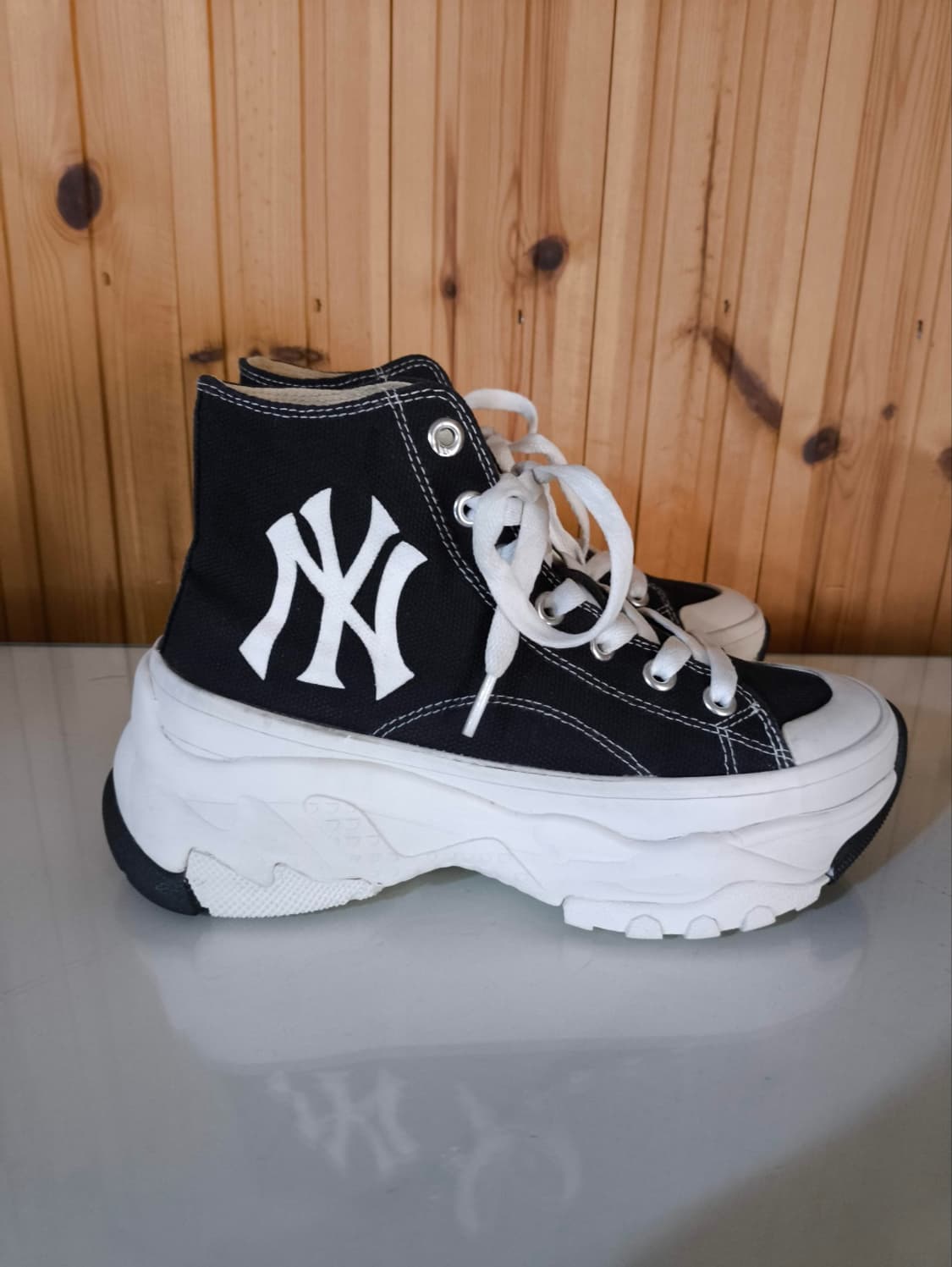 240mm 엠엘비 청키 하이 스니커즈  상품이미지2