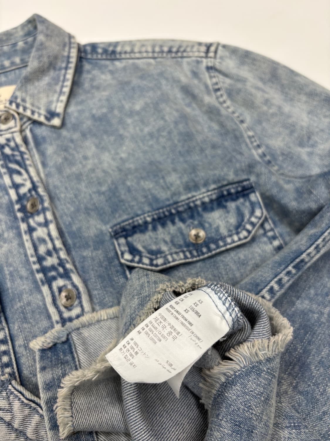 American Eagle 아메리칸 이글 에시드 데님 워싱 커팅 셔츠 상품이미지4