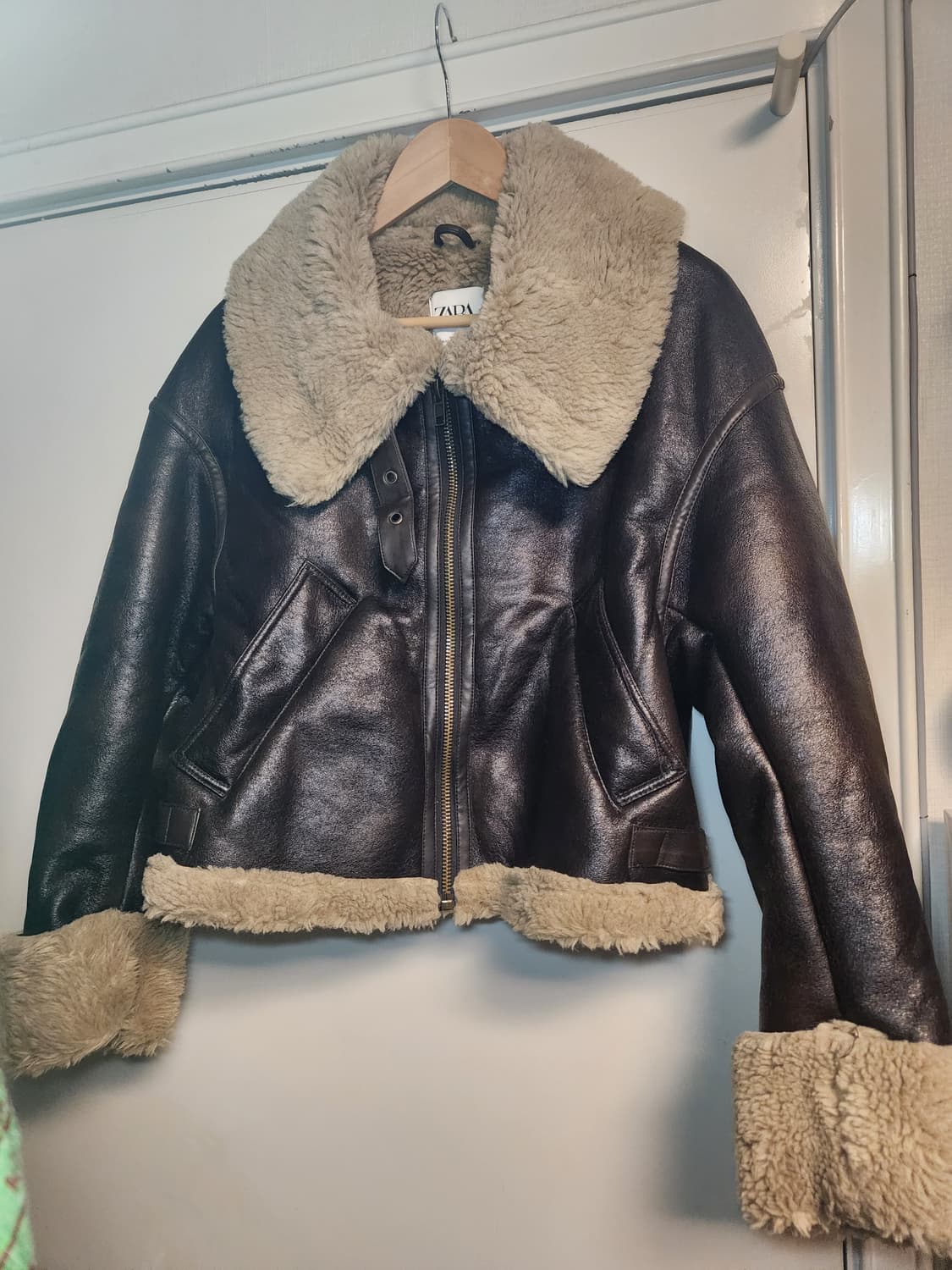 자라 오버핏 무스탕 브라운 XS 상품이미지1