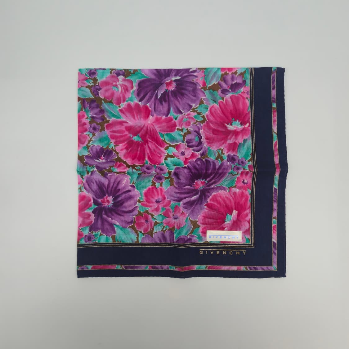 GIVENCHY 지방시 손수건 스카프 [CFSB11735-117-5] 상품이미지3