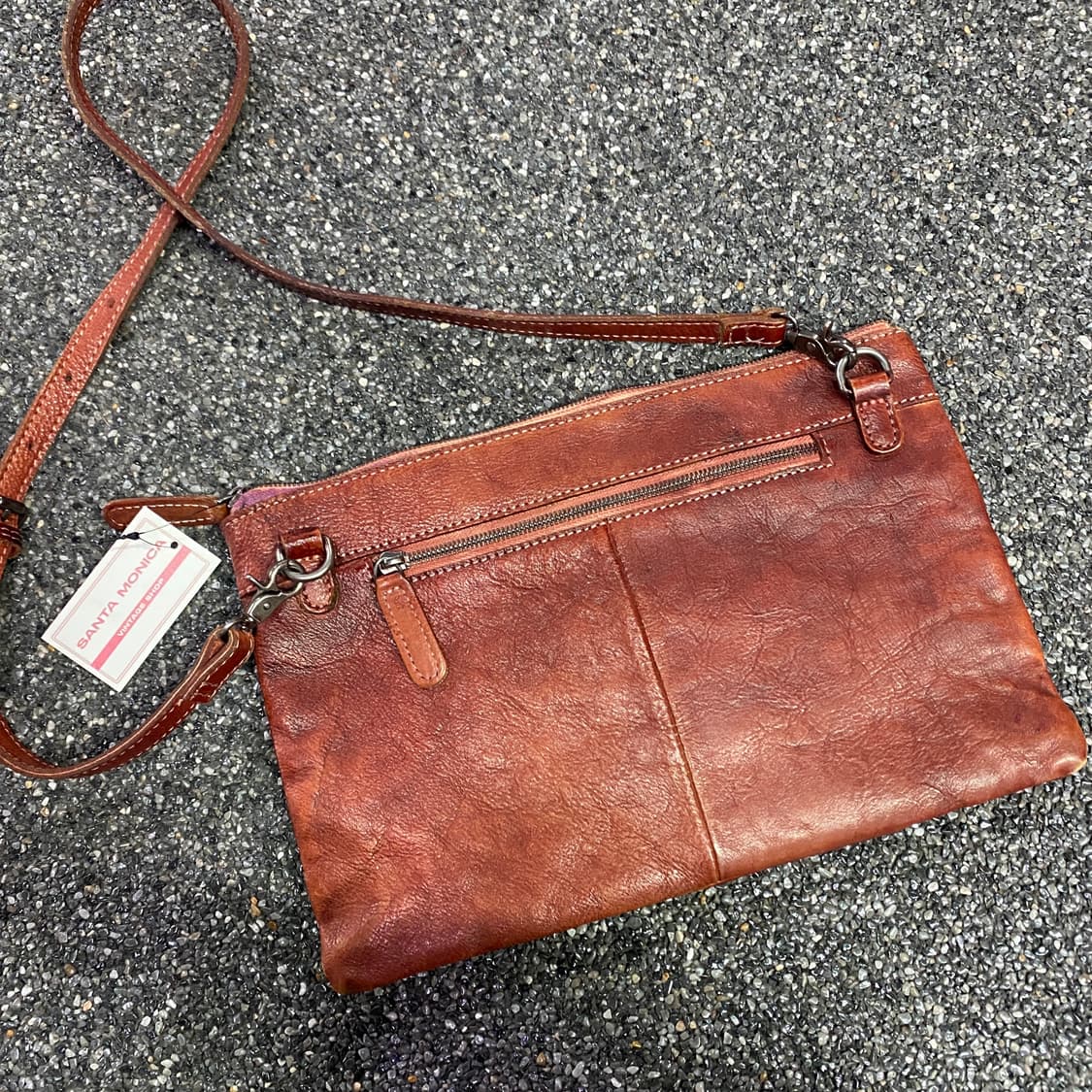 빈티지 버건디 스터드 리벳 가죽 크로스백 B5048 상품이미지3
