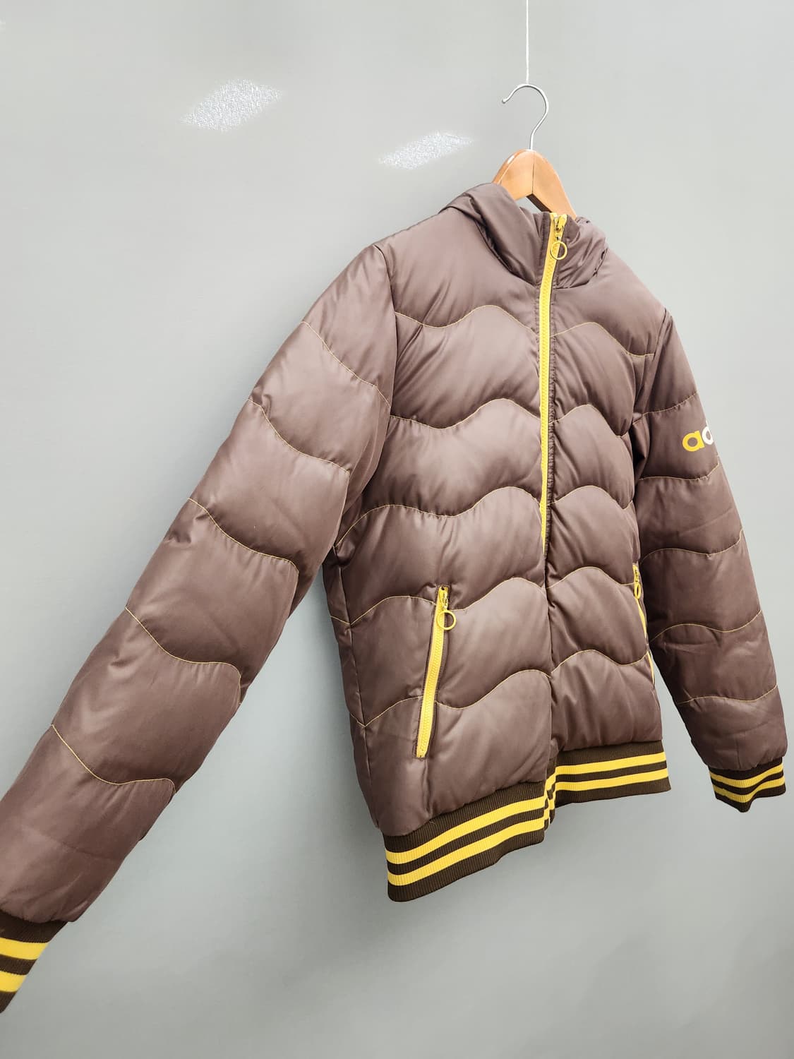 아디다스 웨이브 다운 패딩 상품이미지2