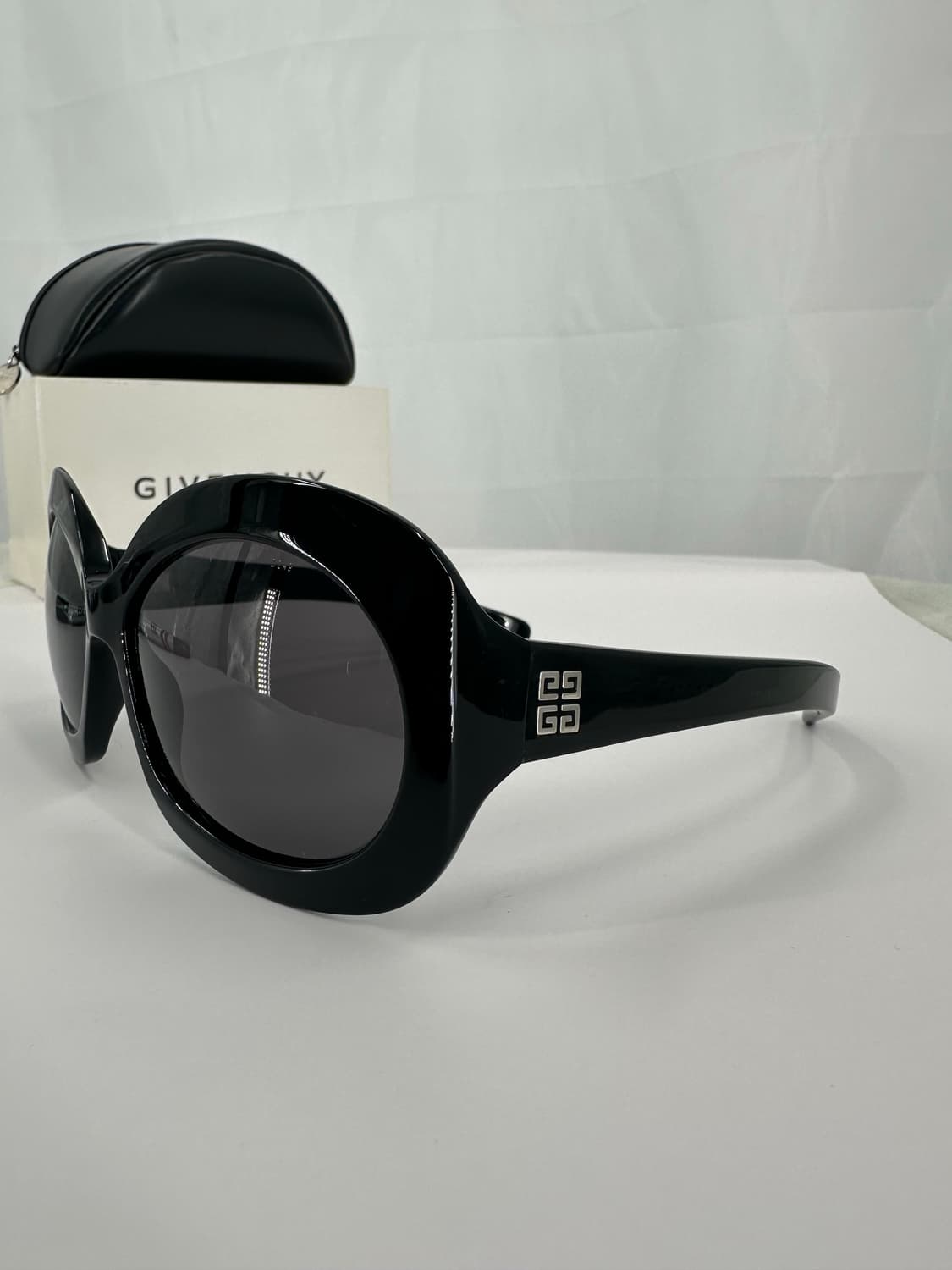 [새상품 무료배송] 정품 지방시 Made in Italy 선글라스 상품이미지1