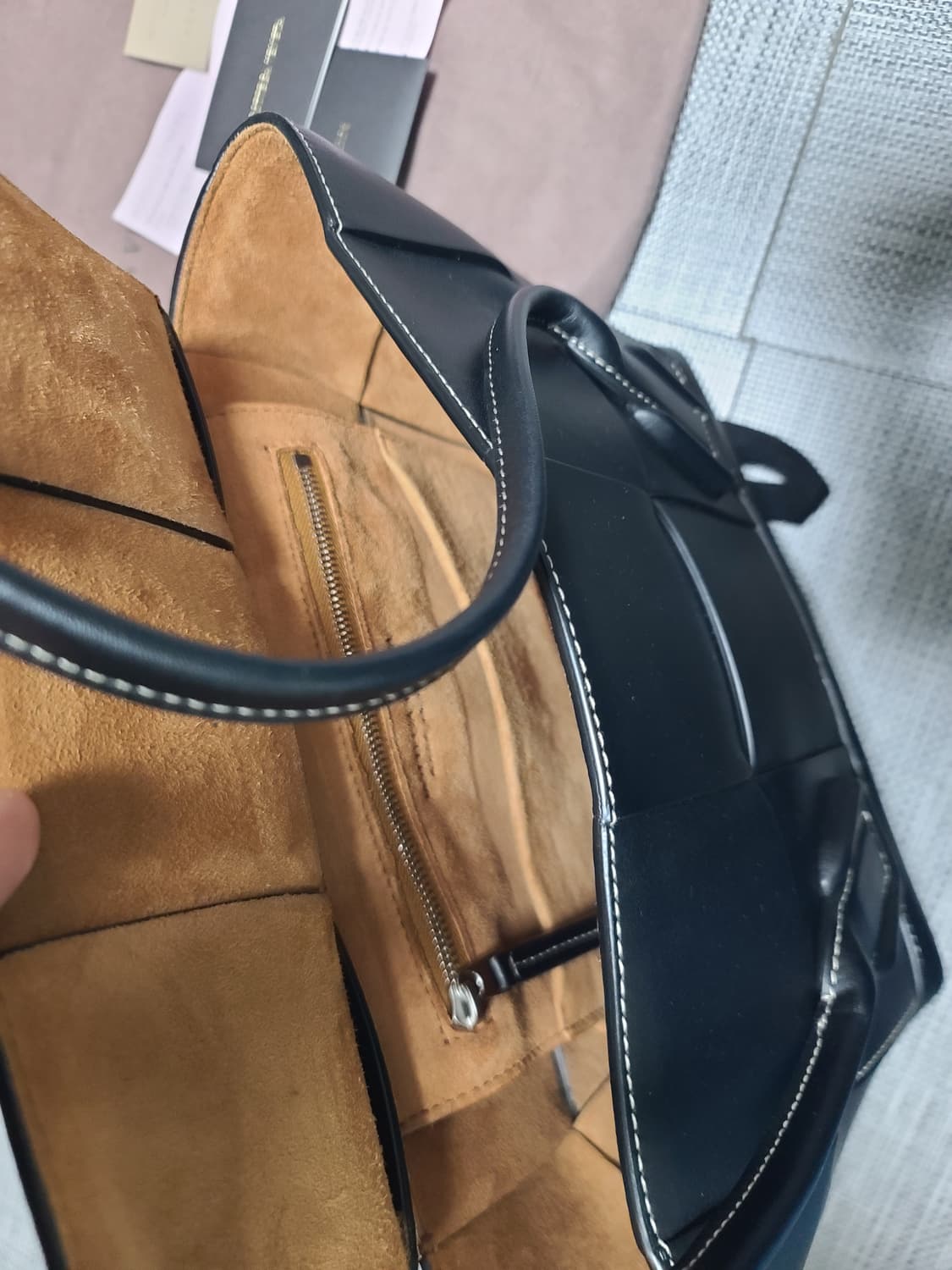 보테가베네타 아르코33 토트백 숄더백 블랙 아르코 스몰 인트레치아토백 상품이미지6