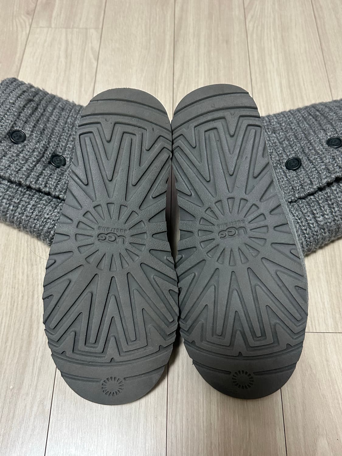 (230) 어그 카디 부츠 그레이 상품이미지8