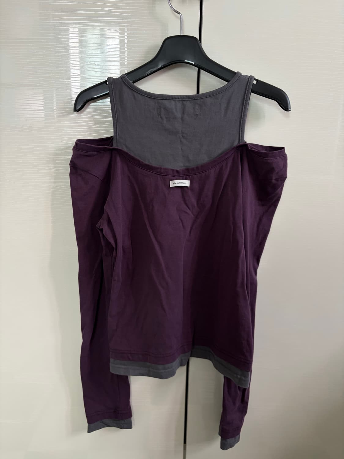 마가린핑거스 레이어드 컷아웃 티셔츠 오프숄더 상품이미지5