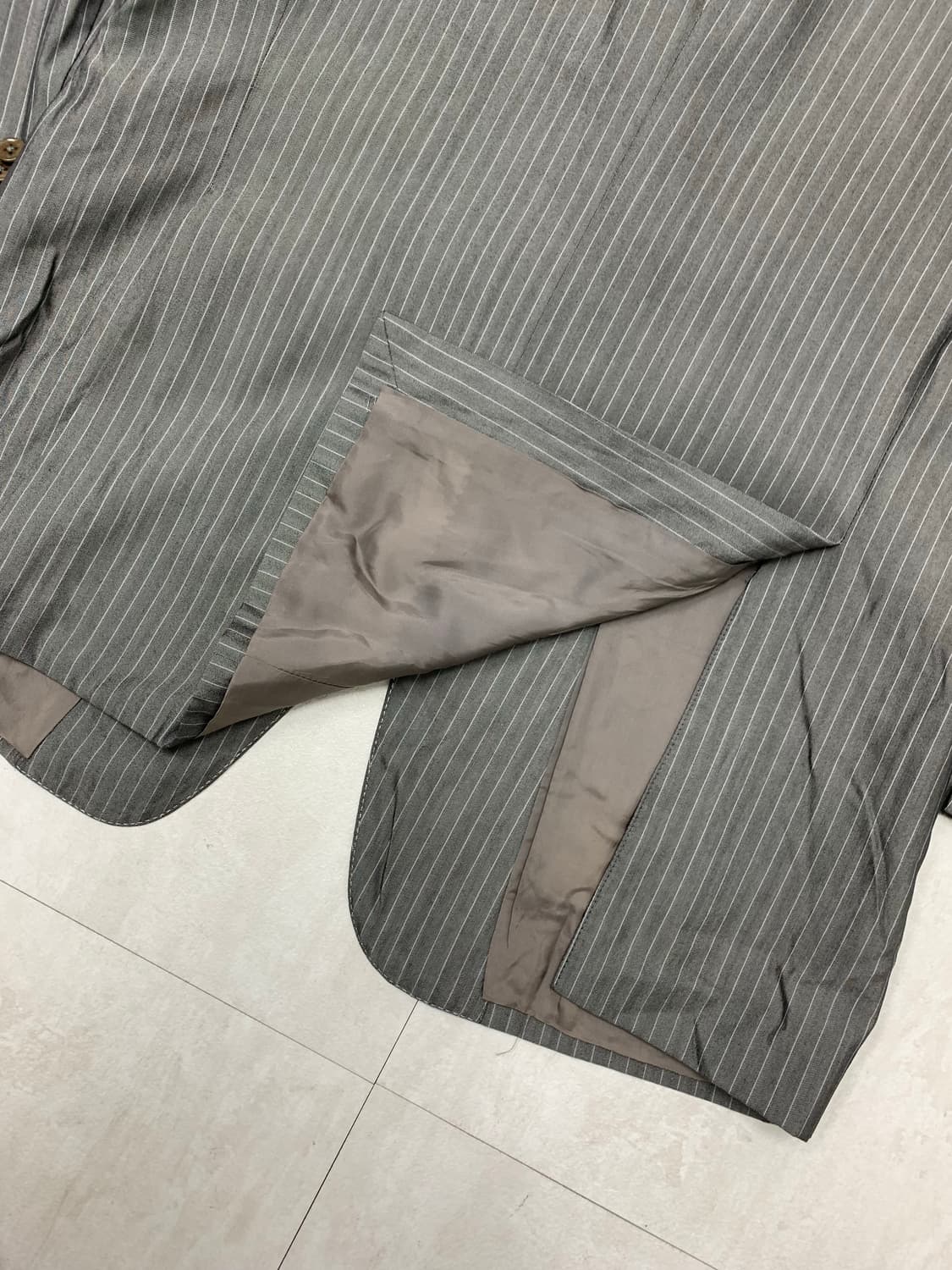 아르마니 그레이 스트라이프 블레이저 #326 상품이미지10