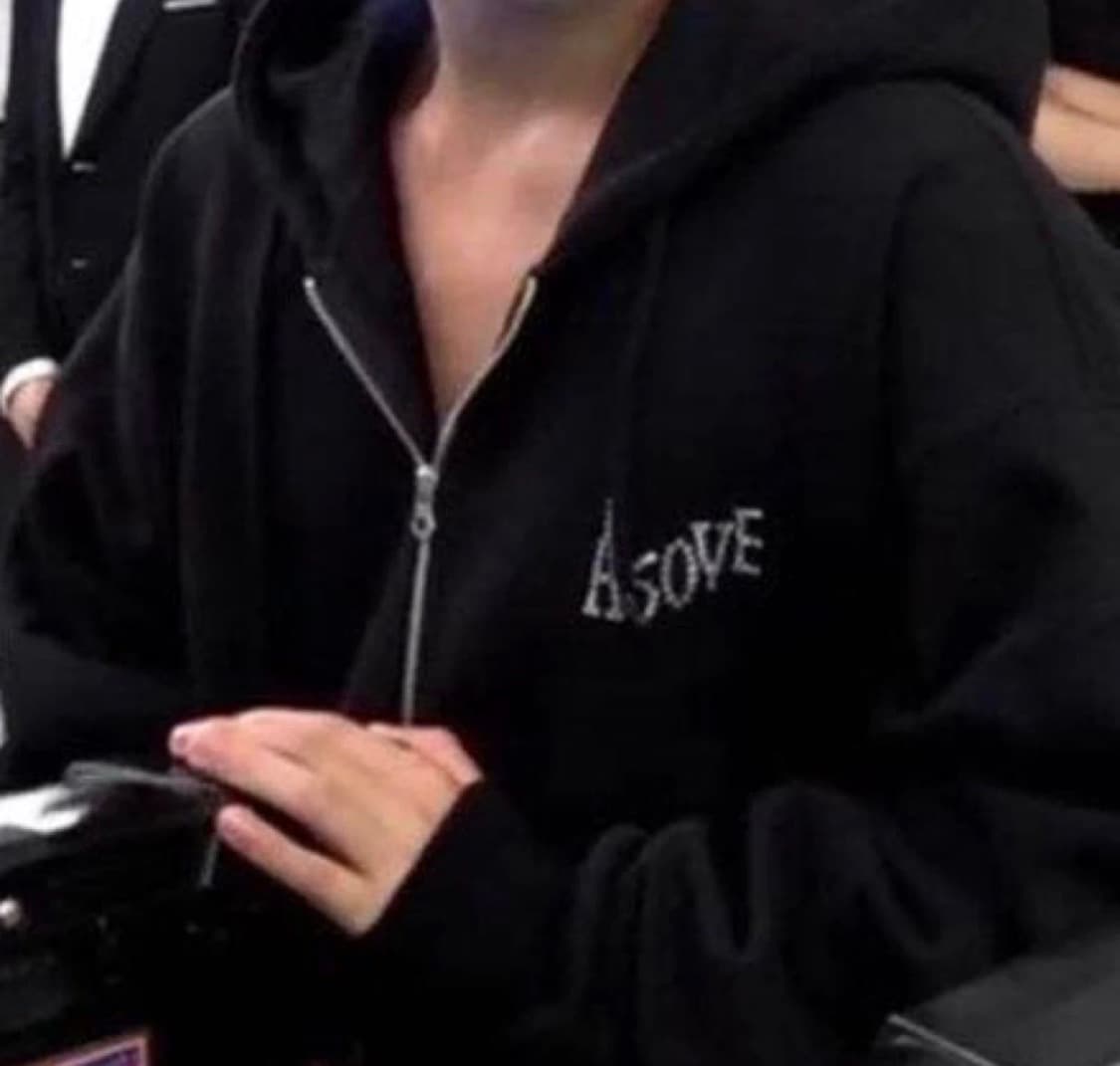 A6ove 후드집업 구해요 상품이미지1