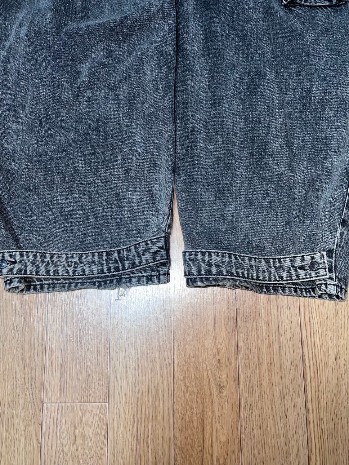 자라 유틸리티 카고 진 블랙 상품이미지4