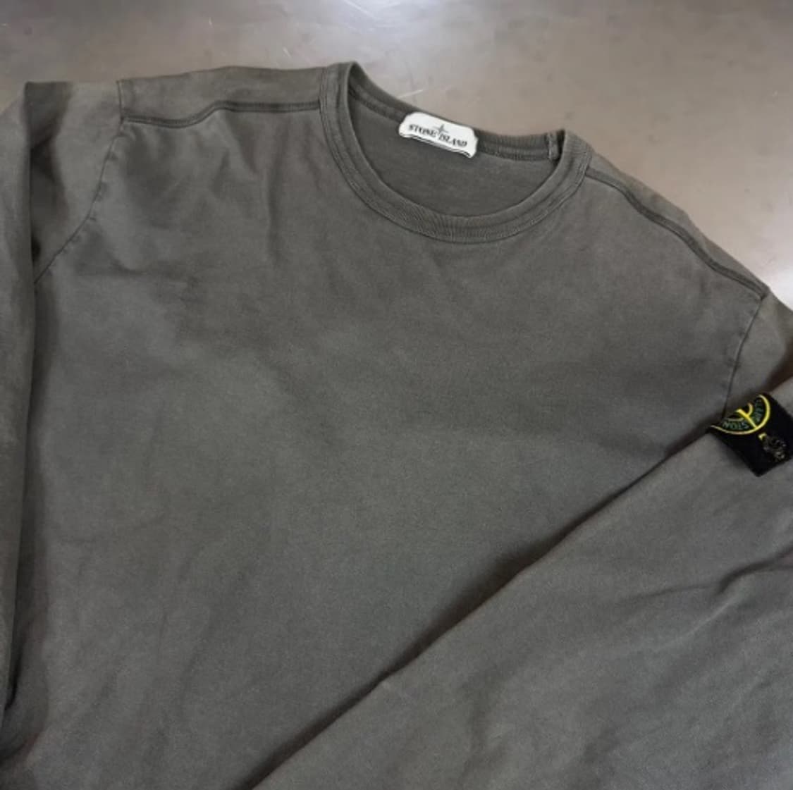 [정품] 스톤아일랜드 차콜 그레이 롱슬리브 XL 상품이미지2