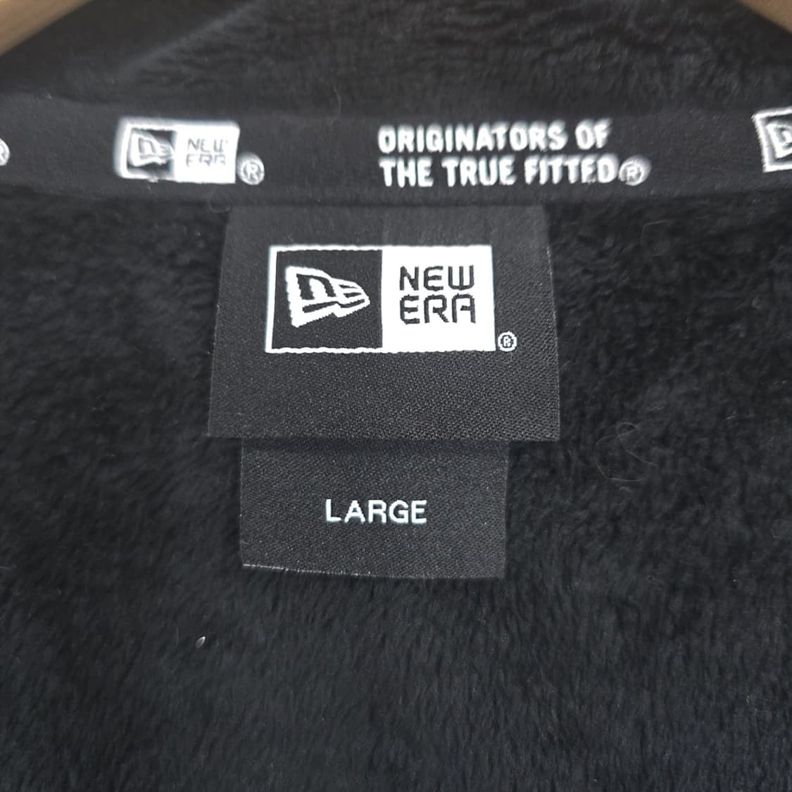 뉴에라 NEW ERA 타이거카모 블랙 플리스 후드집업 L 상품이미지6