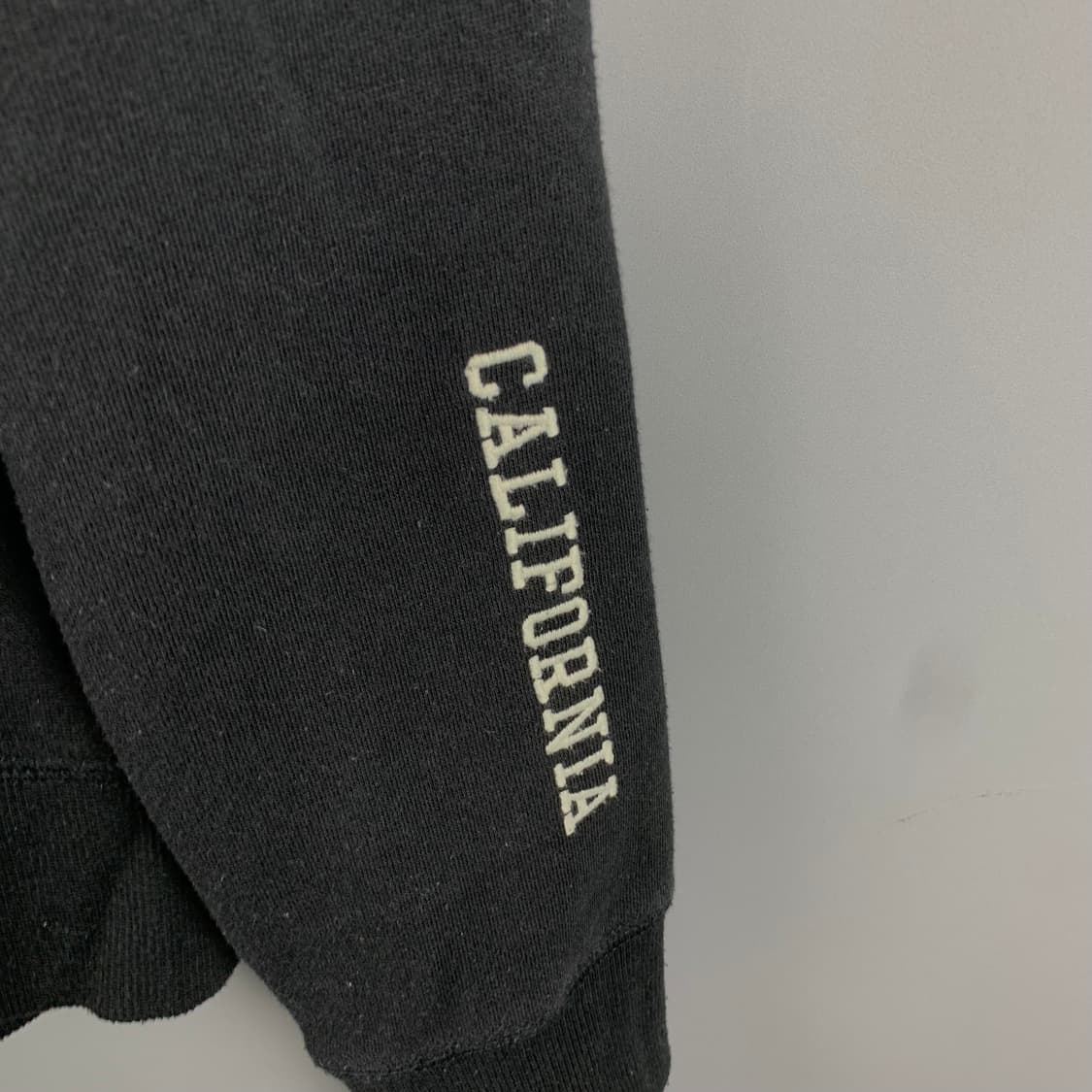 후아유 y2k 와투케 블랙 후드집업 상품이미지5