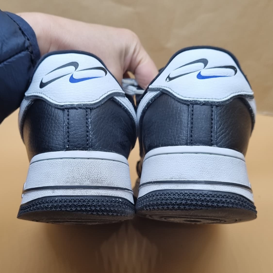 나이키 어어포스1 블랙화이트 남성운동화275  상품이미지4