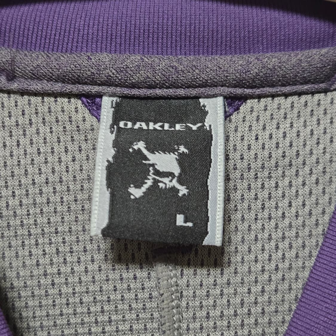 오클리 아카이브 로고 집업  상품이미지3