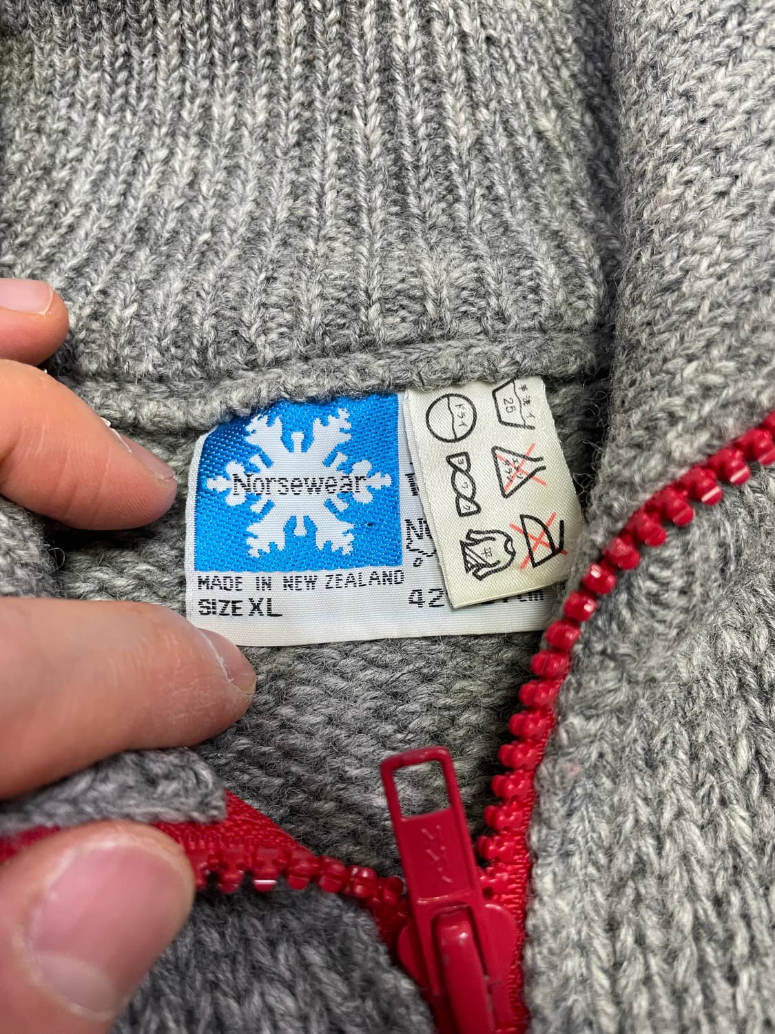 노스웨어 버진울 100% 반짚업 니트 그레이 상품이미지2